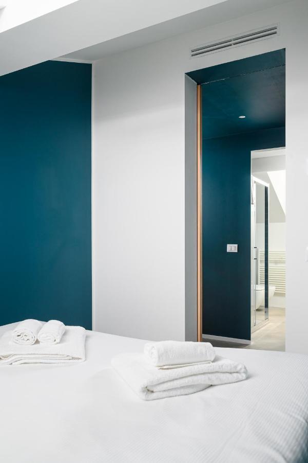 Design Attic Porta Venezia Centrale 65M2 - Self Check-In Milano Dış mekan fotoğraf